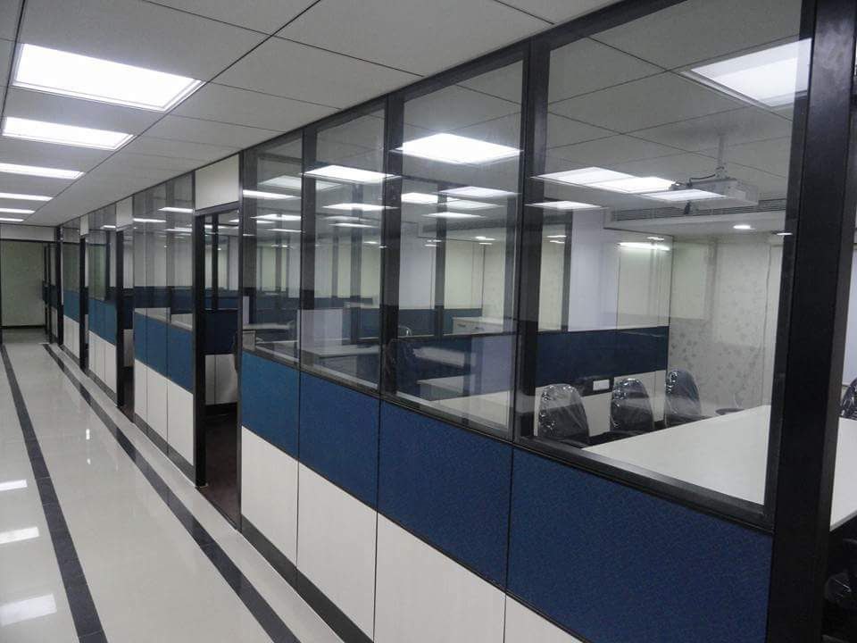 Full Height Modular Partitions EMS-FUL005 | Office Furniture Noida